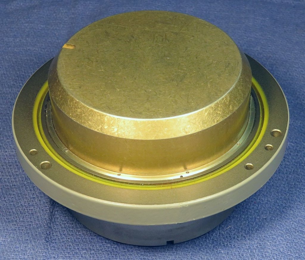 hg1700imu_bottom_side1.jpg