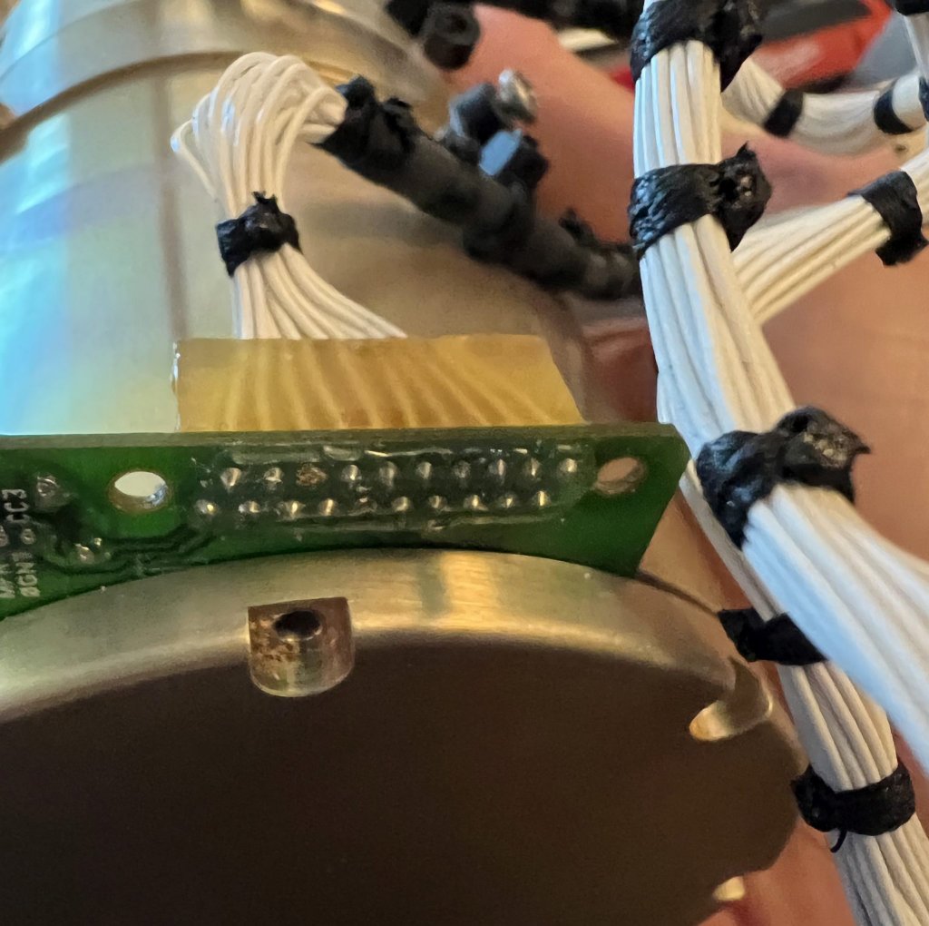 kearfottk600a37401_isap_accelerometers_umbilical_pcb1.jpg
