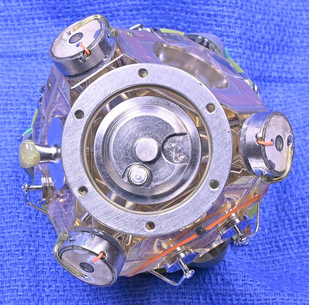 kearfottk600a37401_isap_rlg_block_removed_top1.jpg