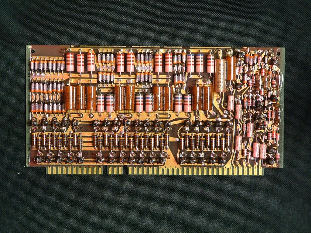 clockamplifierno3jpg.jpg