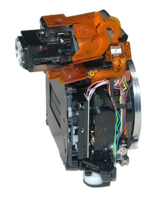 d70mirror_box_back_right.jpg